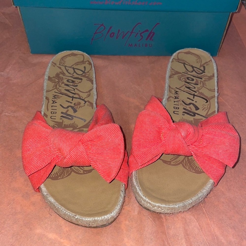 NWOT Twill Bow Tie Sandals
